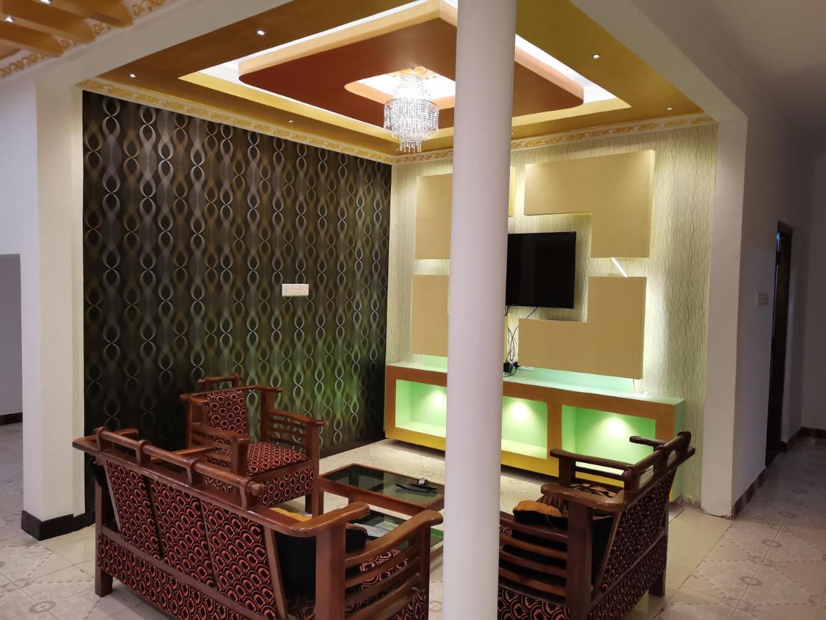 Nallur Holidays Inn جافنا المظهر الخارجي الصورة