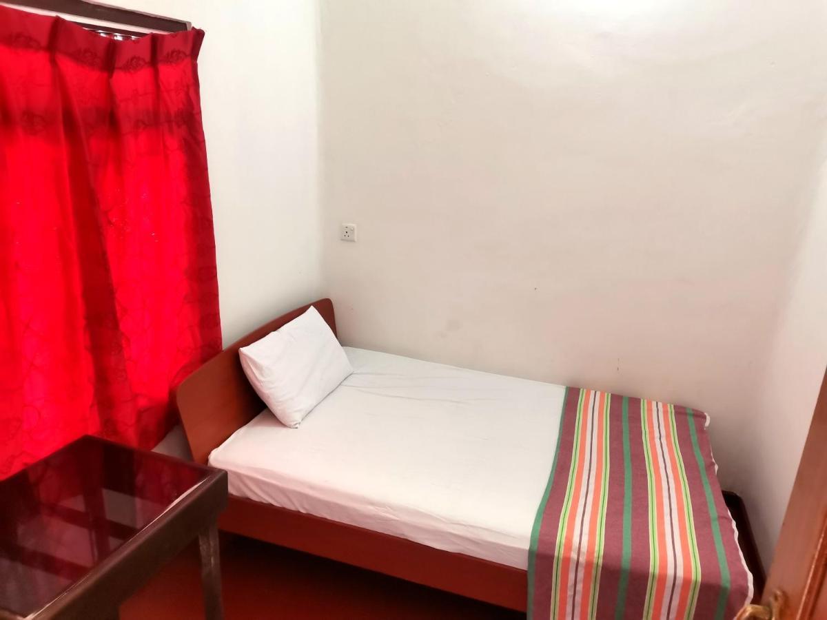 Nallur Holidays Inn جافنا المظهر الخارجي الصورة