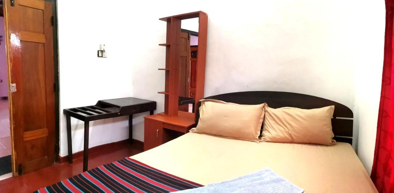 Nallur Holidays Inn جافنا المظهر الخارجي الصورة