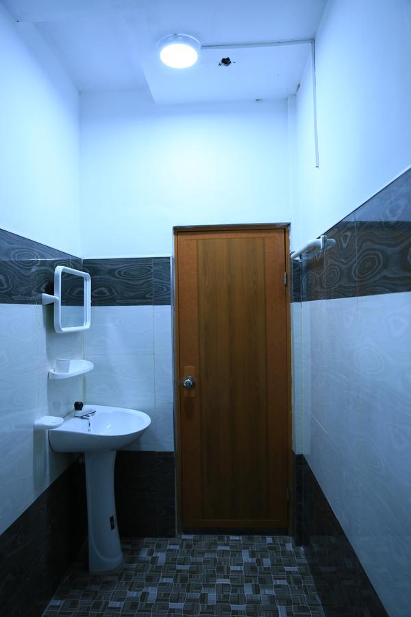 Nallur Holidays Inn جافنا المظهر الخارجي الصورة
